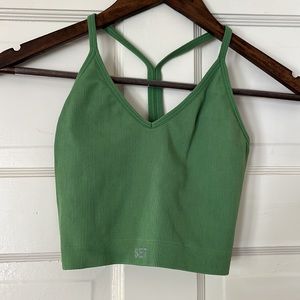 Set Active Sculptflex Ribbed V Bra in Lucky